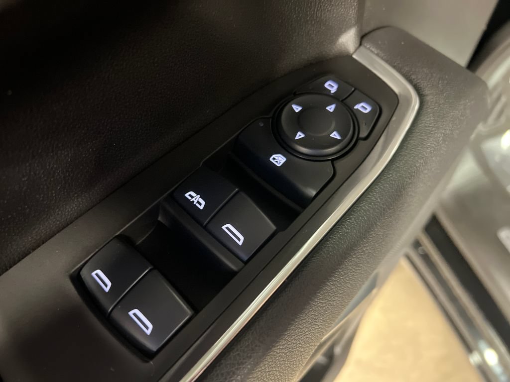 2025 GMC Sierra 1500 Elevation - Photo 16