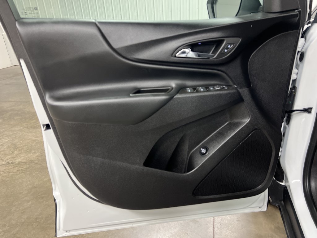 2024 Chevrolet Equinox LT - Photo 19