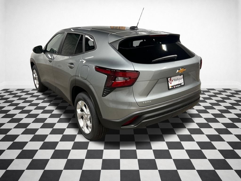 2026 Chevrolet Trax LS - Photo 6