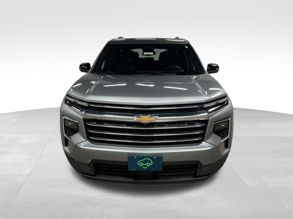 Used 2024 Chevrolet Traverse LT SUV