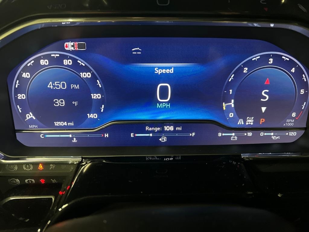 2025 Chevrolet Silverado 1500 LTZ - Photo 15