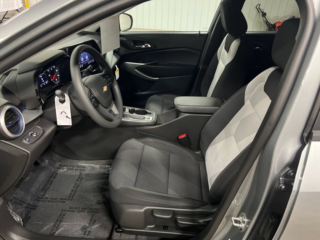 2026 Chevrolet Trax LS - Photo 12