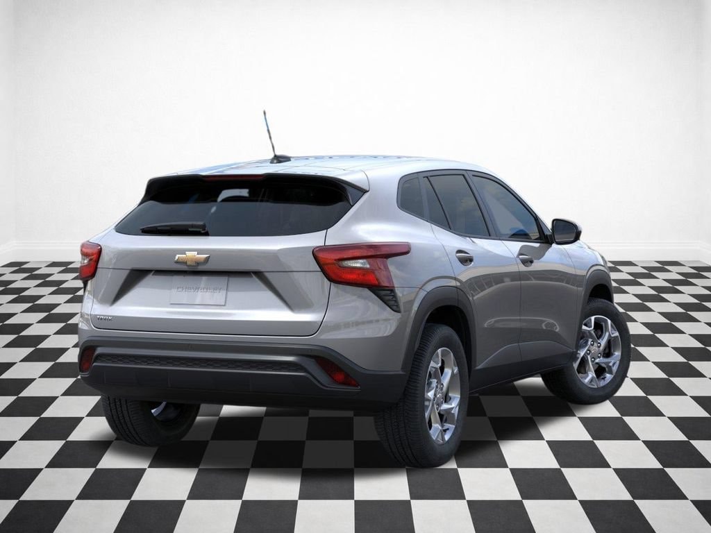 2026 Chevrolet Trax LS - Photo 32