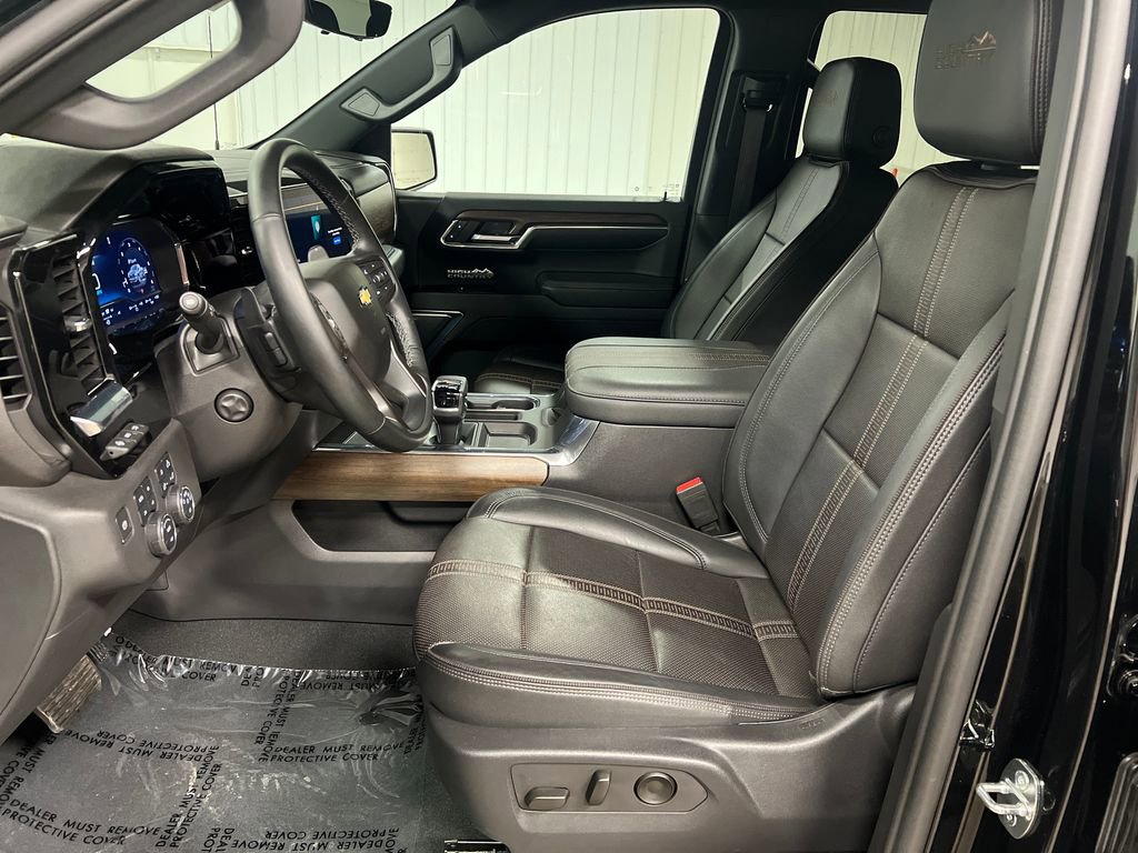 2024 Chevrolet Silverado 1500 High Country - Photo 13