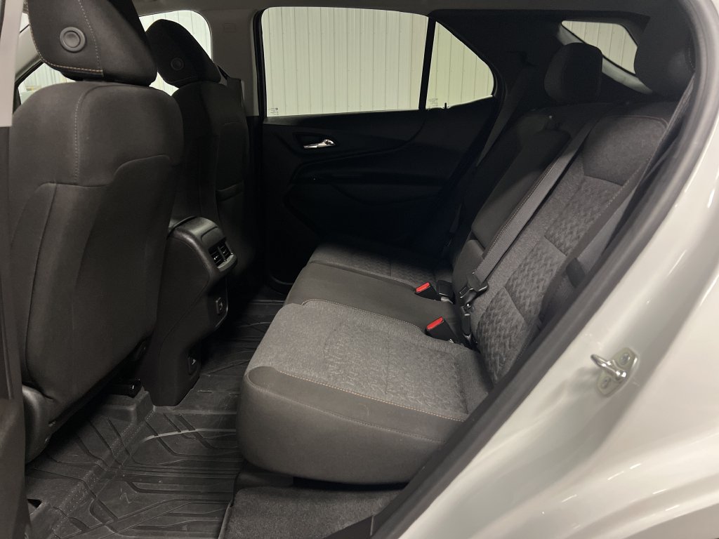 2024 Chevrolet Equinox LT - Photo 17