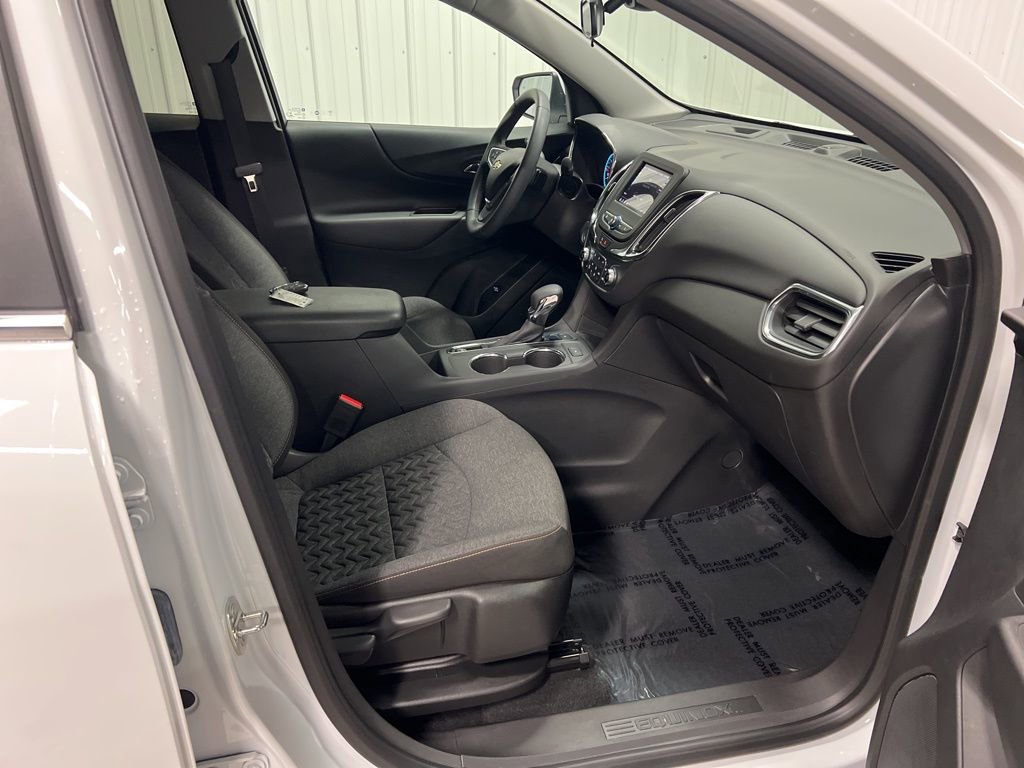 2023 Chevrolet Equinox LT - Photo 9