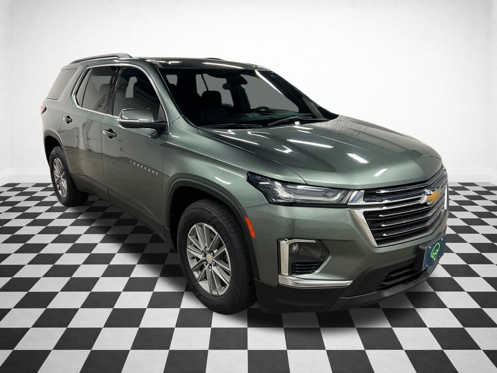 Used 2023 Chevrolet Traverse LT Cloth SUV
