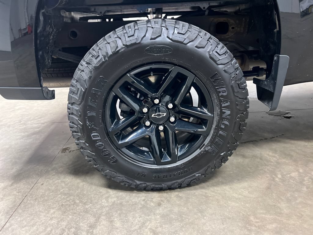 2024 Chevrolet Silverado 1500 LT Trail Boss - Photo 10
