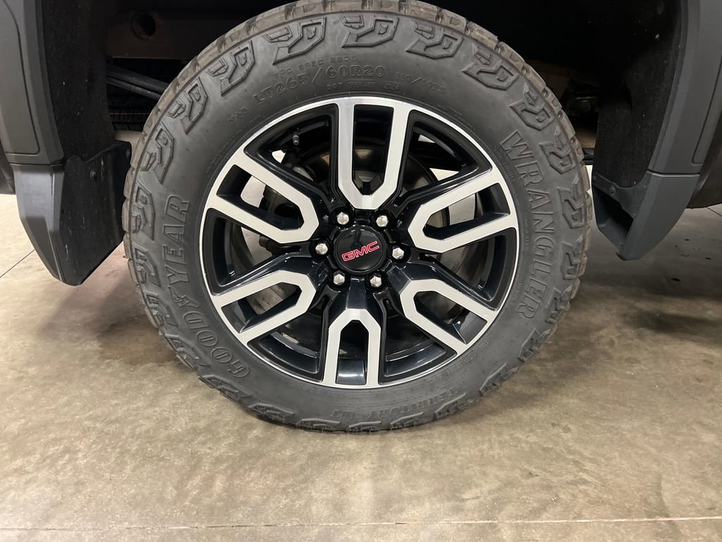 2024 GMC Sierra 1500 AT4 - Photo 10