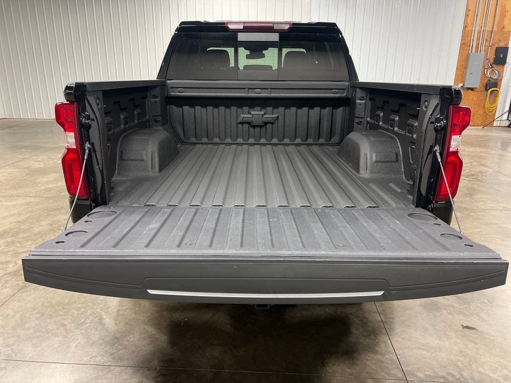 2023 Chevrolet Silverado 1500 LTZ - Photo 12