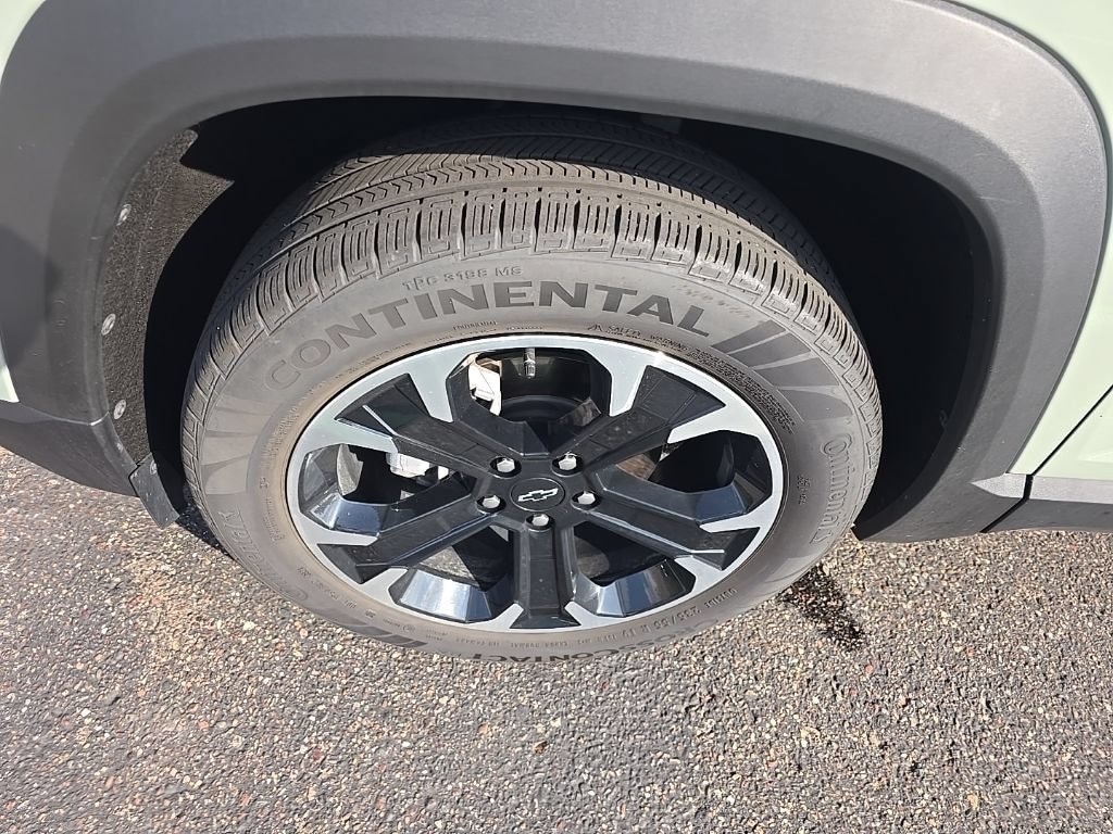 Used 2025 Chevrolet Equinox LT SUV