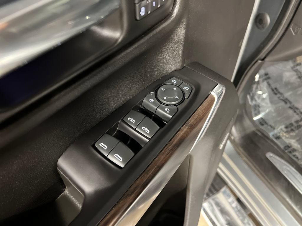 2019 GMC Sierra 1500 SLT - Photo 16