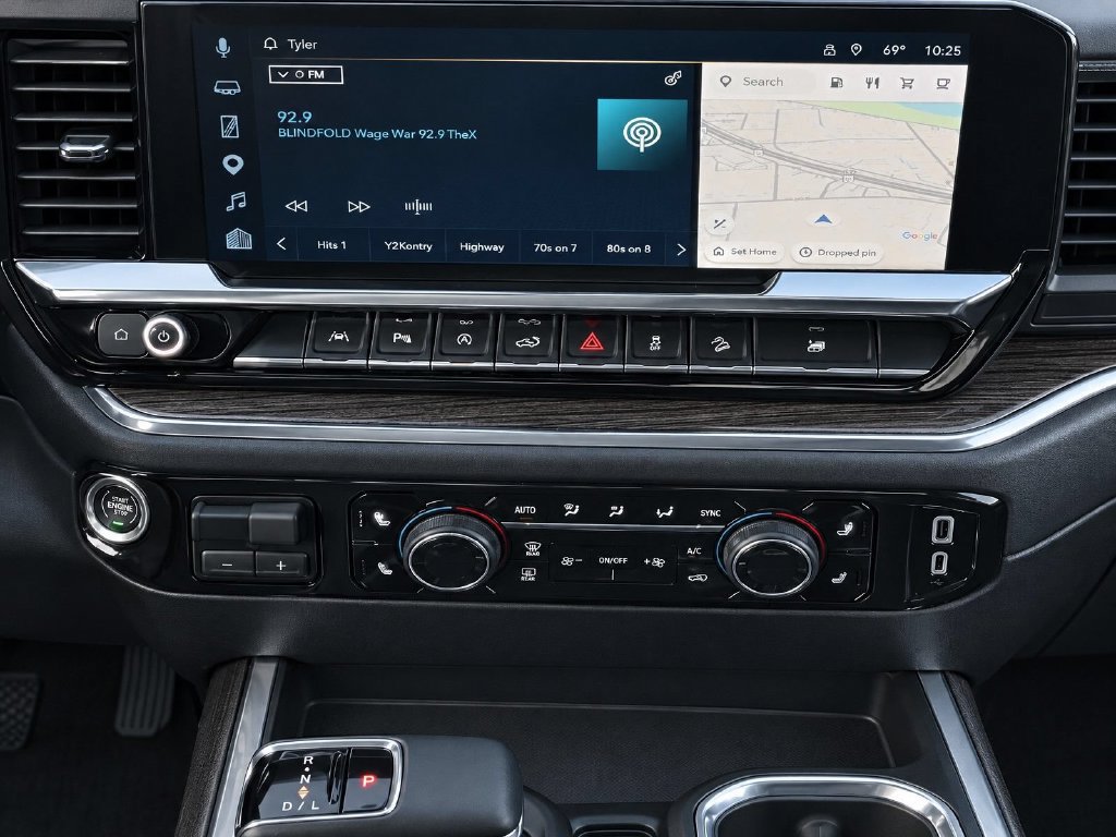 2024 Chevrolet Silverado 1500 RST - Photo 12