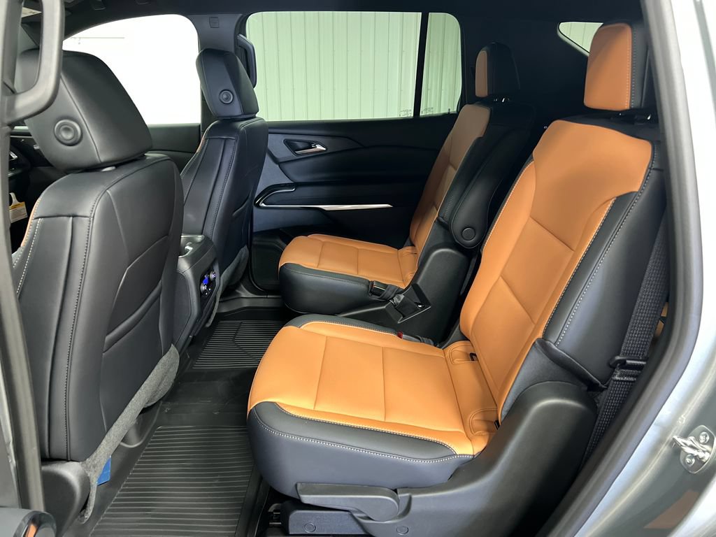 2027 Chevrolet Traverse Z71 - Photo 13
