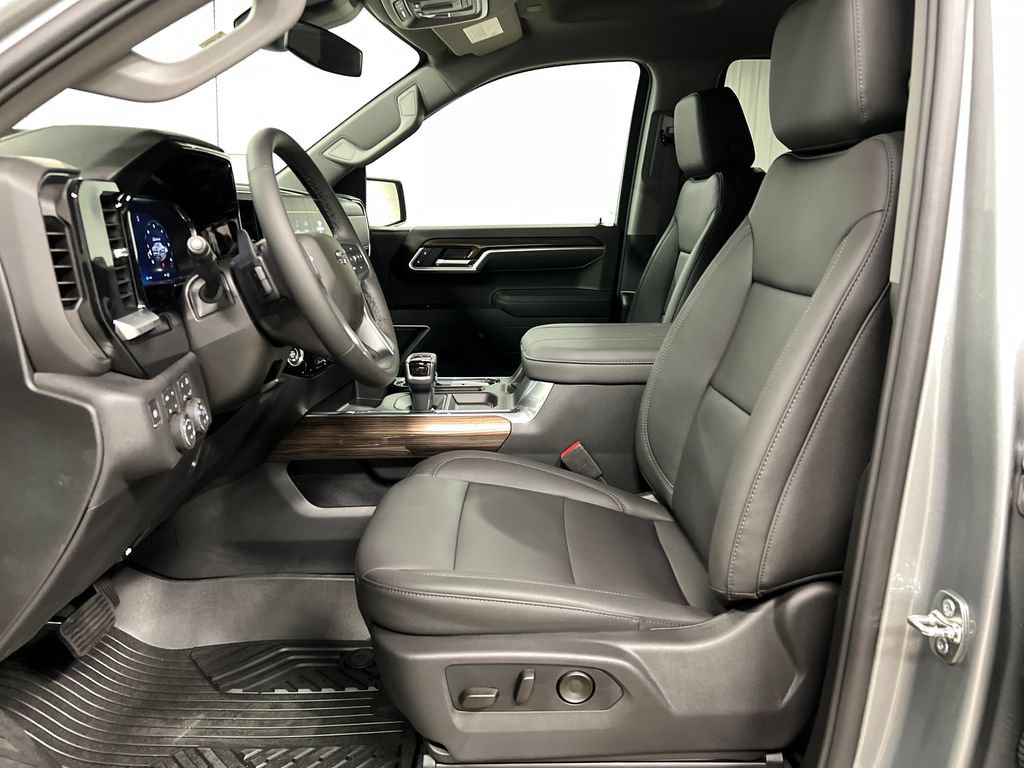 2026 Chevrolet Silverado 1500 RST - Photo 12