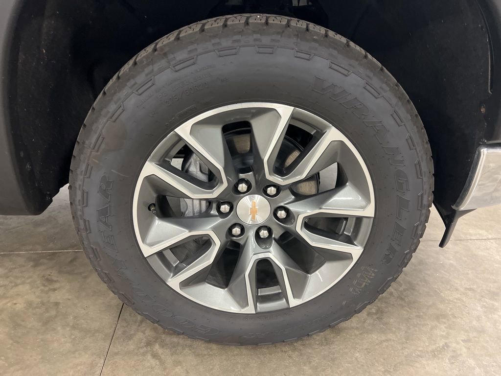 2025 Chevrolet Silverado 1500 LT - Photo 21
