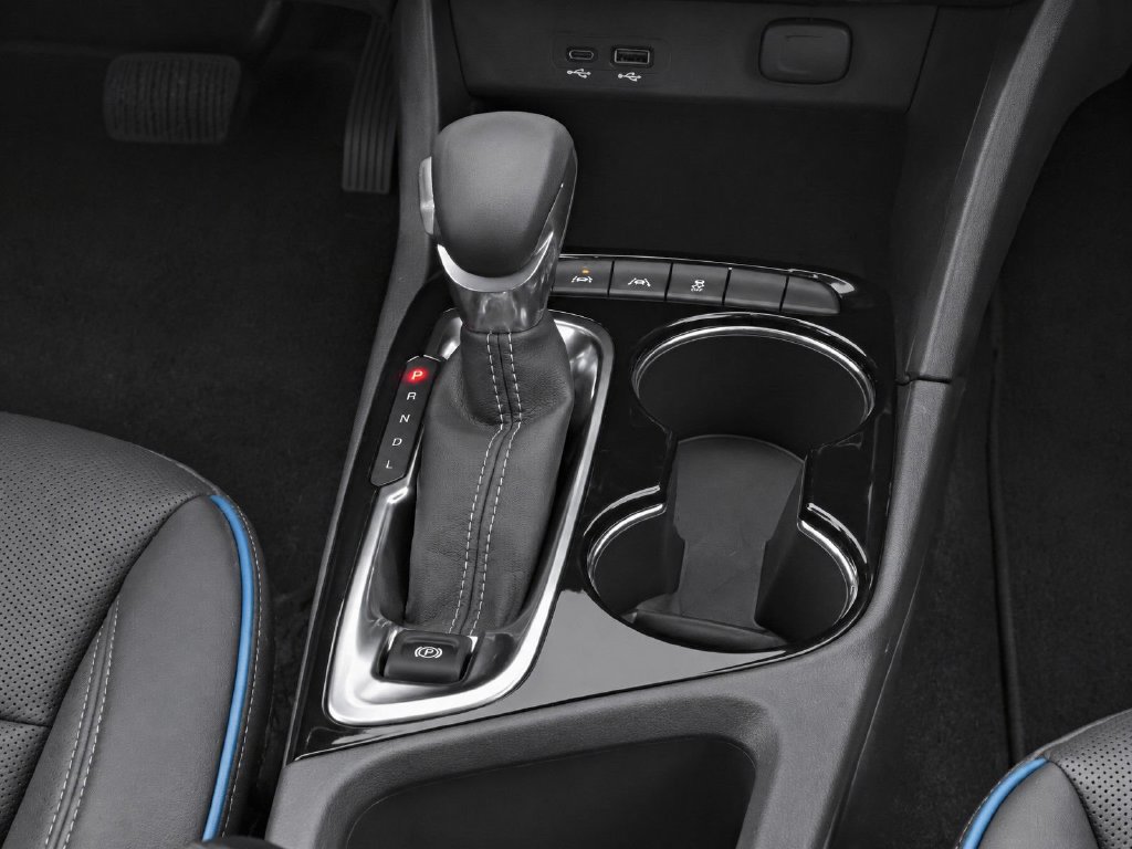 2025 Buick Encore GX Sport Touring - Photo 17