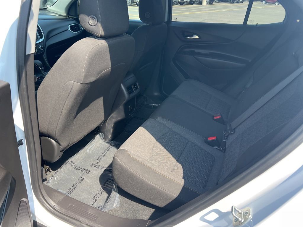 2024 Chevrolet Equinox LT - Photo 12