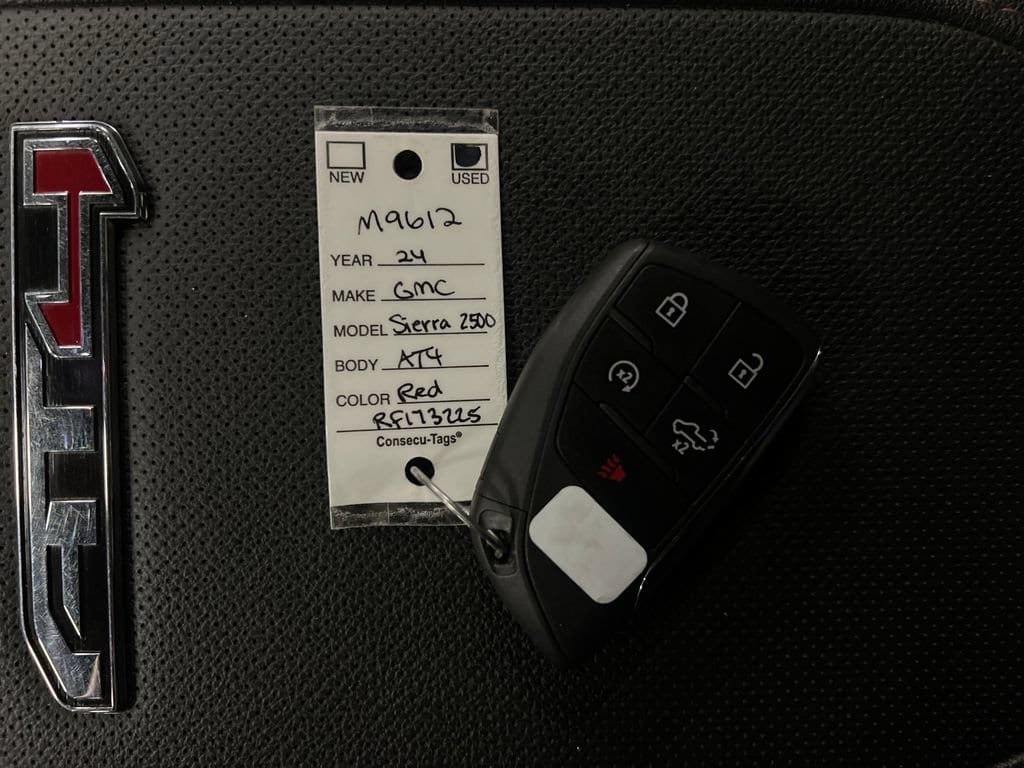 2024 GMC Sierra 2500HD AT4 - Photo 28