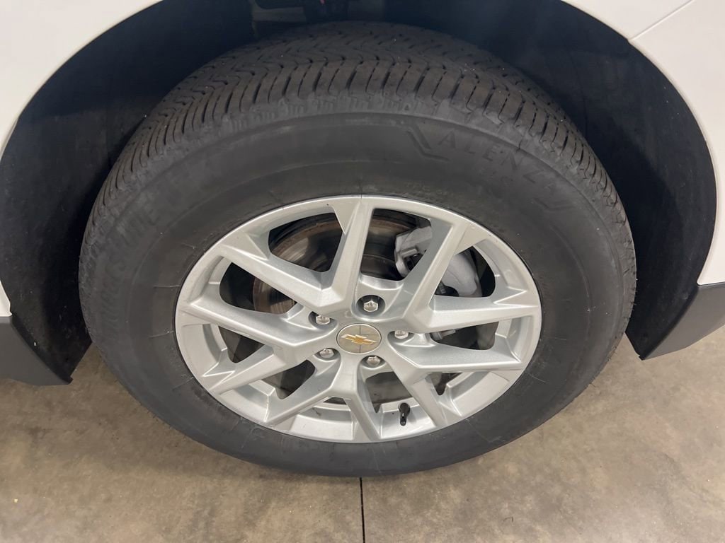2023 Chevrolet Equinox LT - Photo 19