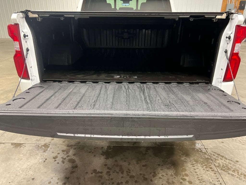 2025 Chevrolet Silverado 1500 LTZ - Photo 12