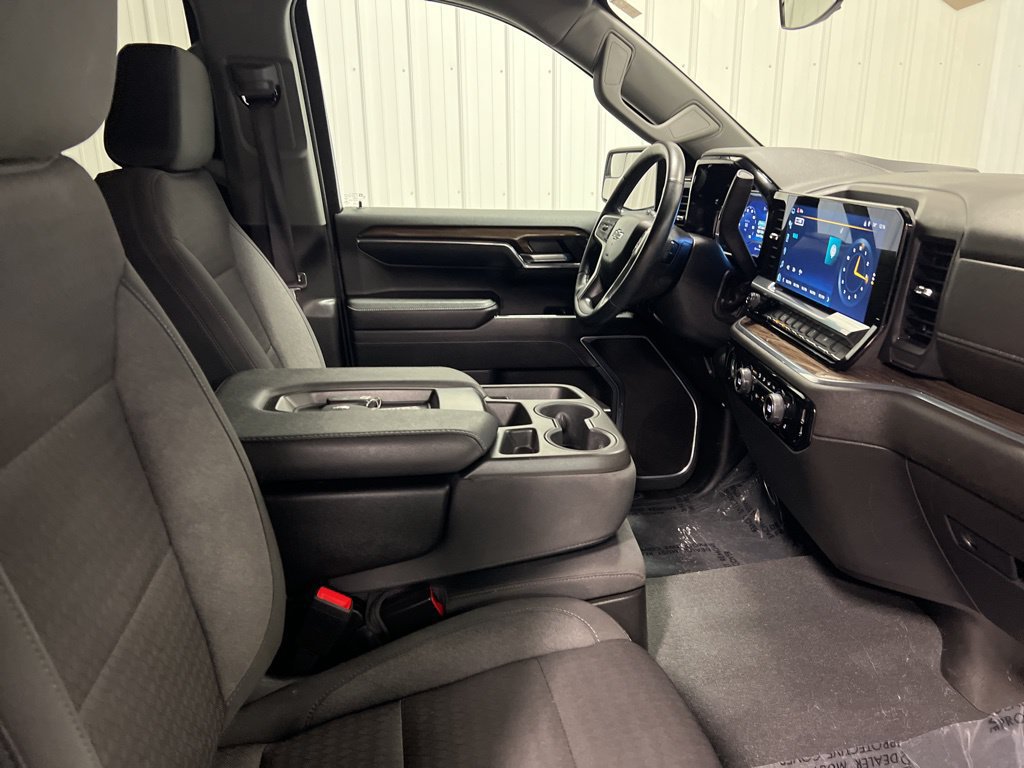 2023 Chevrolet Silverado 1500 RST - Photo 9