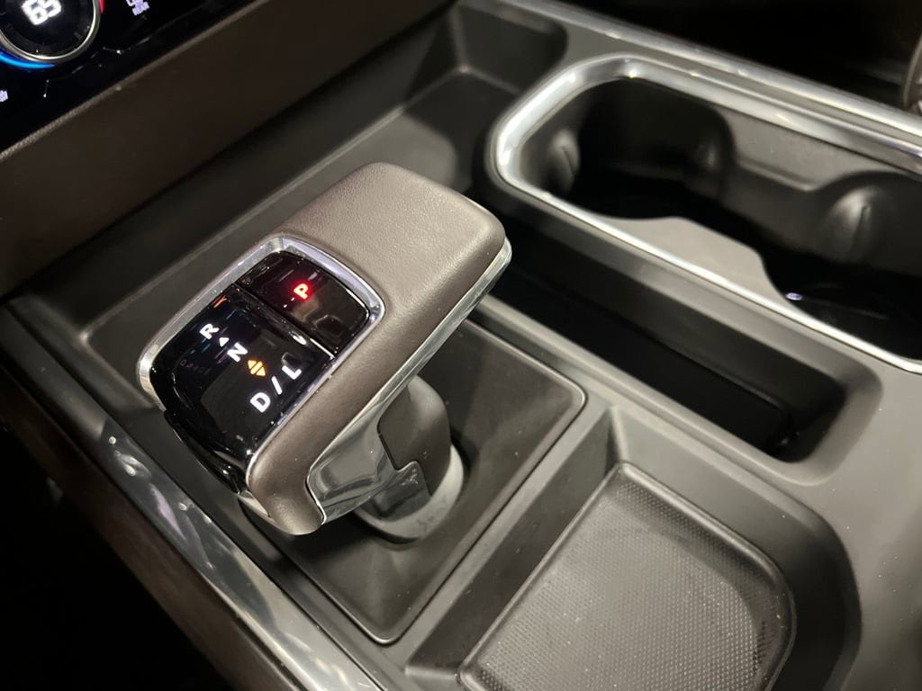 2024 GMC Sierra 1500 SLT - Photo 24
