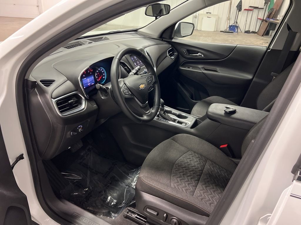 2023 Chevrolet Equinox LT - Photo 10
