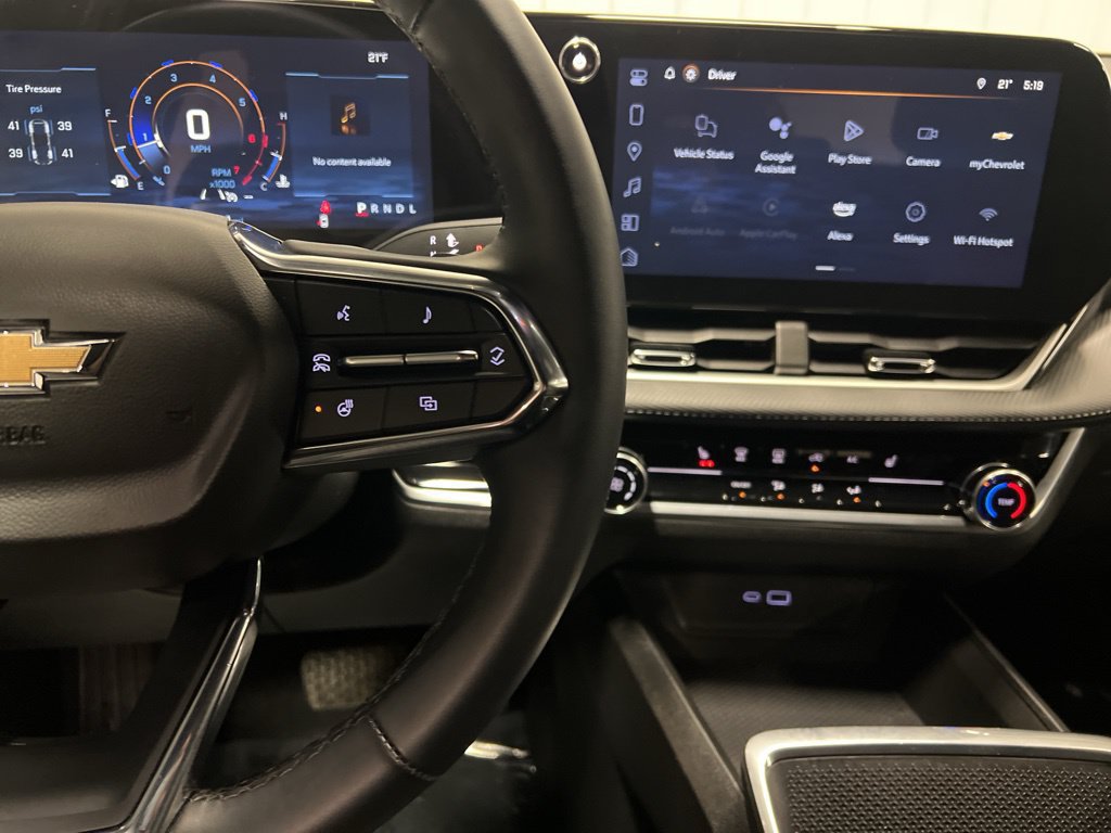 2025 Chevrolet Equinox LT - Photo 14