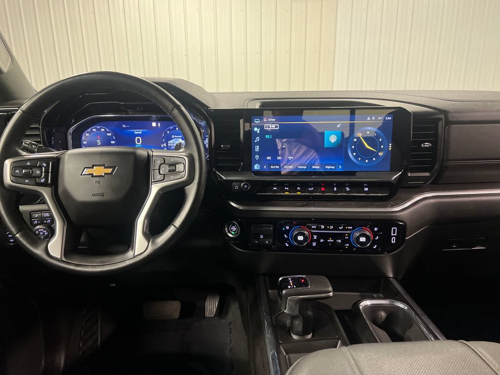 2023 Chevrolet Silverado 1500 LTZ - Photo 17