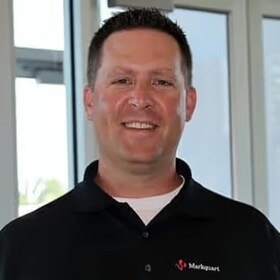 Staff member AARON BERG from ID_ffd3ba