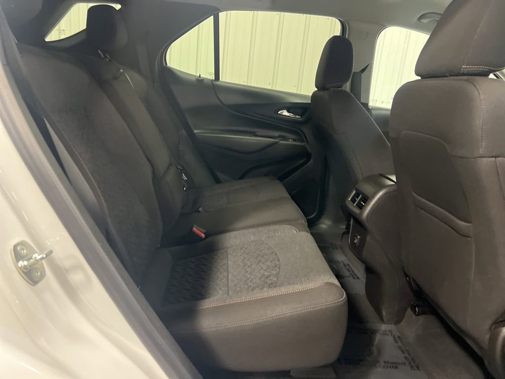 2023 Chevrolet Equinox LT - Photo 12