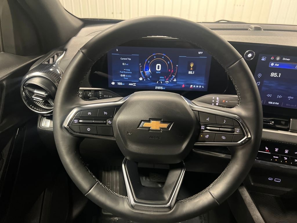 2025 Chevrolet Equinox LT - Photo 19