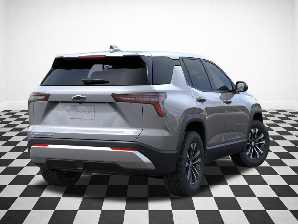 2027 Chevrolet Equinox LT - Photo 8
