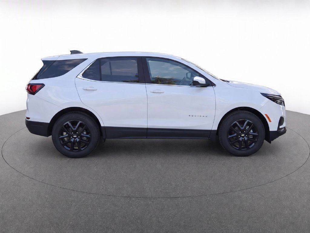 2024 Chevrolet Equinox LT - Photo 8