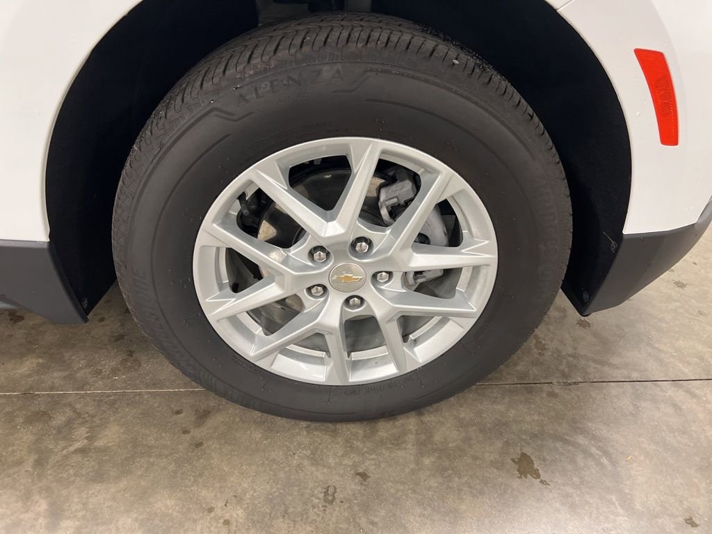2023 Chevrolet Equinox LT - Photo 21