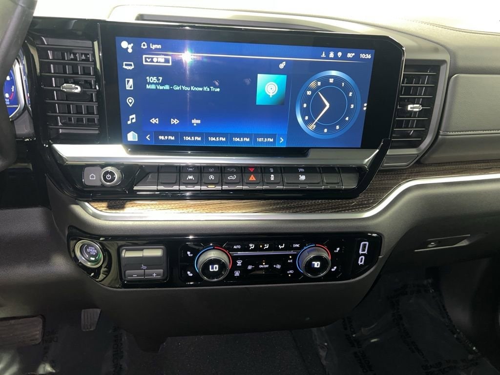2025 Chevrolet Silverado 1500 LT - Photo 17