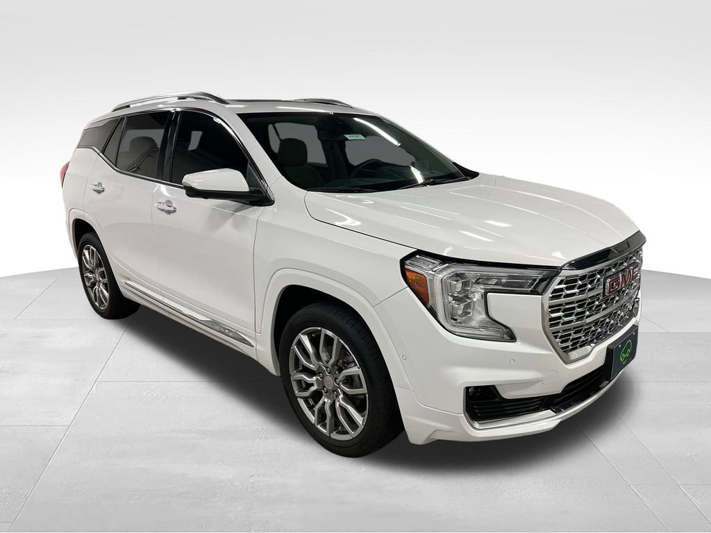 Used 2024 GMC Terrain Denali SUV