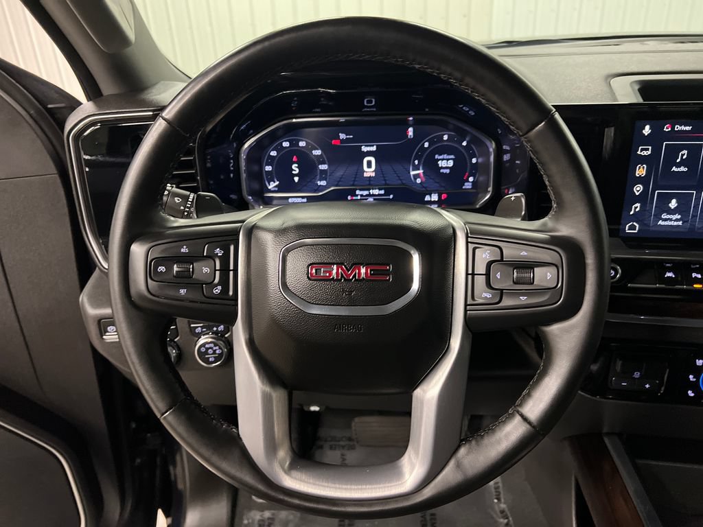 2024 GMC Sierra 1500 SLT - Photo 19