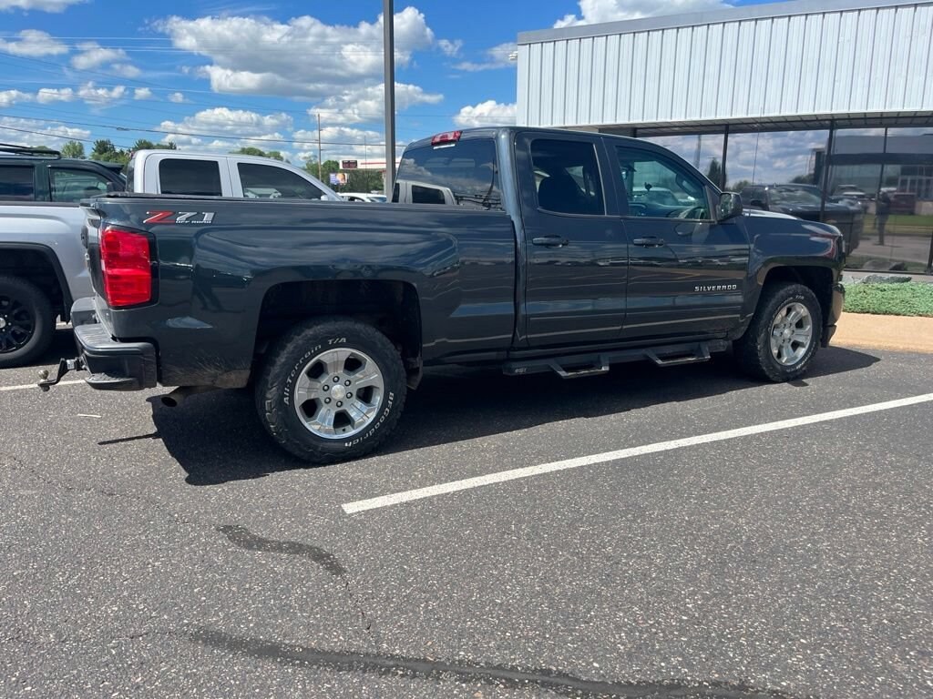 Used 2018 Chevrolet Silverado 1500 LT Truck