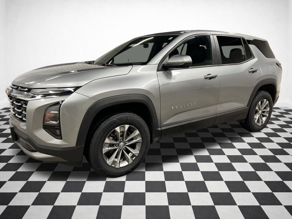 2025 Chevrolet Equinox LT - Photo 5