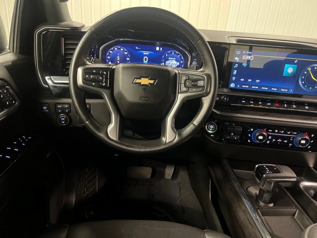 2023 Chevrolet Silverado 1500 LTZ - Photo 18