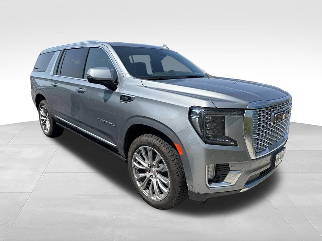 Used 2023 GMC Yukon XL Denali SUV