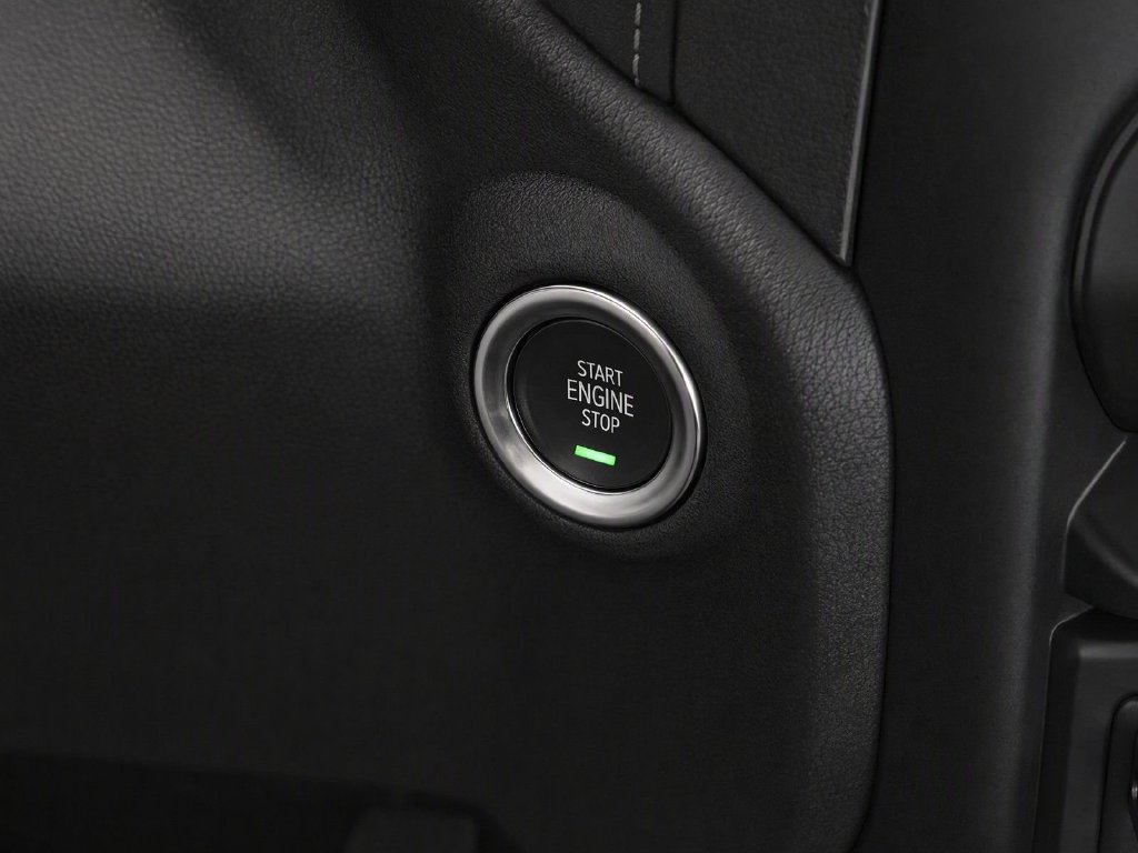 2021 Chevrolet Silverado 1500 RST - Photo 14