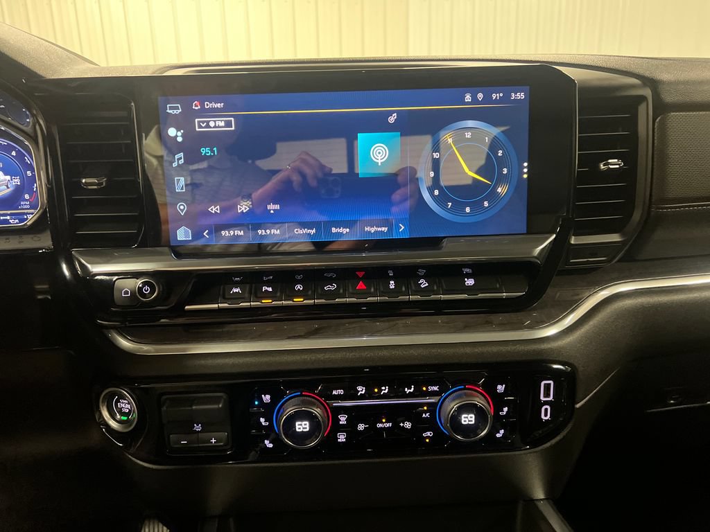 2023 Chevrolet Silverado 1500 LTZ - Photo 23