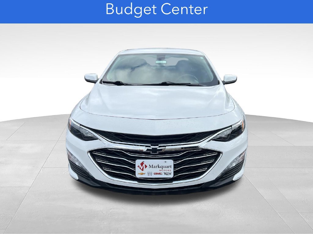 Used 2020 Chevrolet Malibu 1LT with VIN 1G1ZD5ST8LF066161 for sale in Chippewa Falls, WI