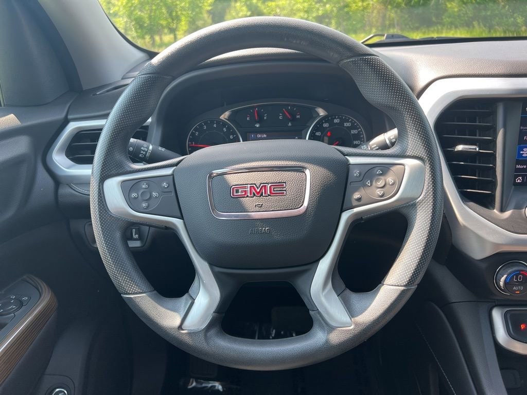 2023 GMC Acadia SLE - Photo 14