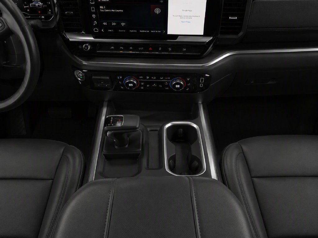 2024 GMC Sierra 1500 SLT - Photo 18