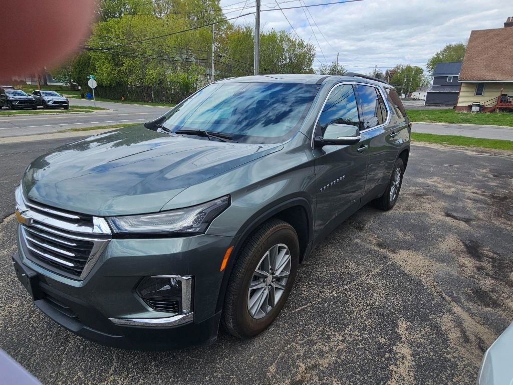 Used 2023 Chevrolet Traverse LT Cloth SUV