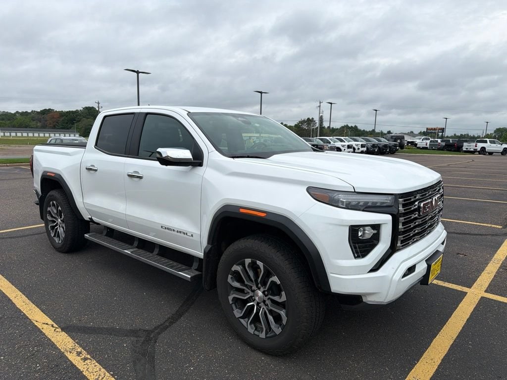 Used 2025 GMC Canyon Denali Truck